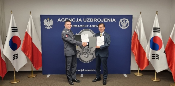 한국항공우주산업㈜(이하 KAI)이 폴란드에 FA-50 경공격기 48대를 수출하는 실행계약(Executive contract)을 맺었다.[사진=한국항공우주]